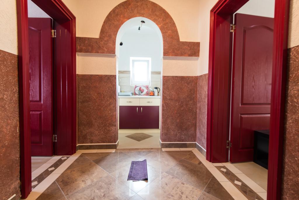 Hotel Wellness & Spa Angelo Gabriel Petrovac المظهر الخارجي الصورة
