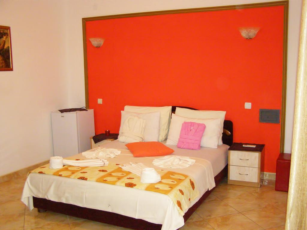 Hotel Wellness & Spa Angelo Gabriel Petrovac المظهر الخارجي الصورة